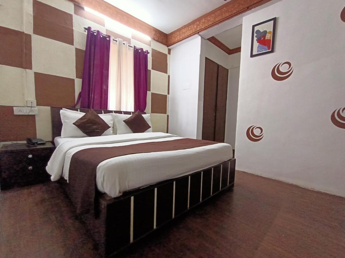 Kalpataru Hometel Mumbai Exterior foto