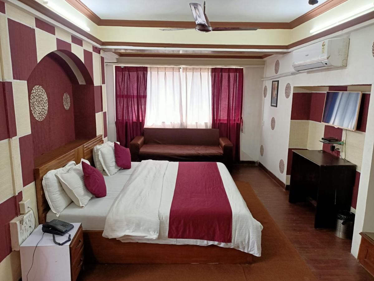 Kalpataru Hometel Mumbai Exterior foto
